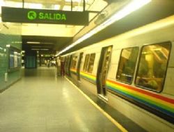 Kadky - Kartal Metrosu Tnellerini Topba Birletirdi